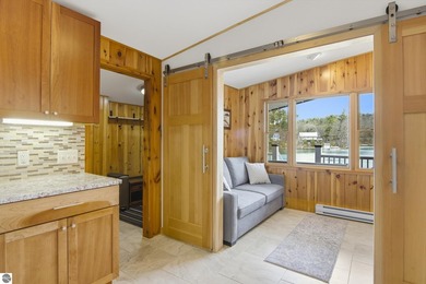 Welcome to a Northern Michigan gem. This charming cottage - photo 30