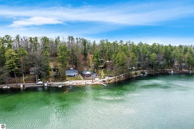 Welcome to a Northern Michigan gem. This charming cottage - photo 36
