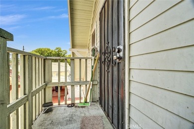 Welcome to the Gowdy House, a classic Craftsman triplex located - photo 40