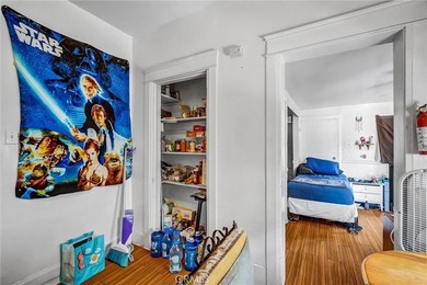 Welcome to the Gowdy House, a classic Craftsman triplex located - photo 42