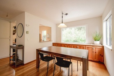 Live just a few blocks from the beach in the iconic Pleasure - photo 10