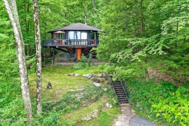 Lake Home For Sale in Egremont, Massachusetts