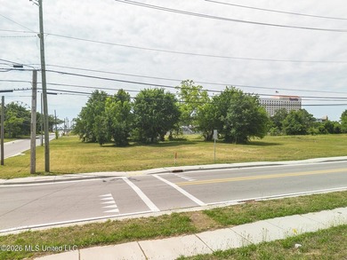 Prime opportunity in the heart of East Biloxi. This vacant - photo 3