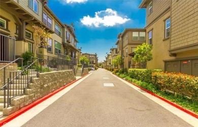 Presented by Rahul & Surbhi Bhagat, The Bhagat Group, Exp Realty - photo 3