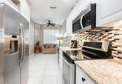 Beautifully Updated Turnkey Condo in Naples Lakes Country Club! - photo 11