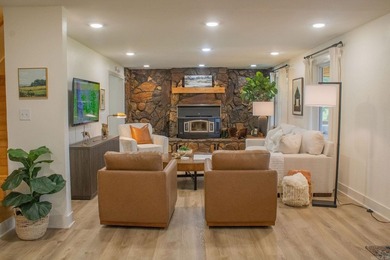 This peaceful inviting property truly feels like Home- offering - photo 12