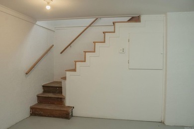 This peaceful inviting property truly feels like Home- offering - photo 32