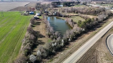 (private lake, pond, creek) Acreage For Sale in Elberfeld Indiana