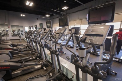 Rare opportunity to purchase a purpose-built wellness center - photo 12