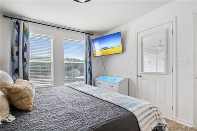 Completely renovated and move-in ready, this beautiful 2 bed, 2 - photo 16