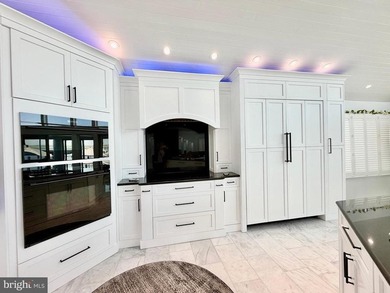 Experience the ultimate island lifestyle in your Contemporary - photo 19