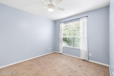 Clean, roomy, smart 1st floor layout, with good natural light - photo 8