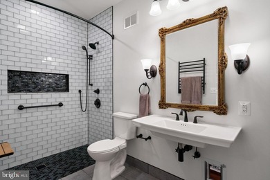 Open House Sunday, Jul 26 12:00 PM - 2:00 PM! A rare retreat - photo 31