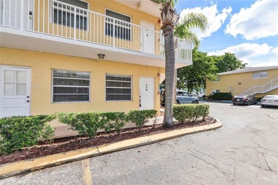 Discover a chic 2-bedroom, 1-bath corner unit condo with - photo 9
