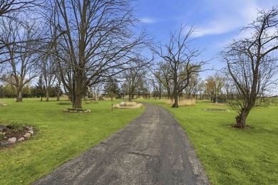 Step inside this rare beauty featuring vaulted ceilings, exposed - photo 43