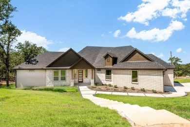 New Construction! BRING ALL OFFERS! Owners are ready to Sell!!! - Lake Home For Sale in Runaway Bay, Texas