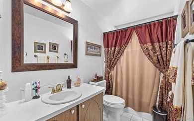 Welcome to this charming and well-maintained 4 bedroom ranch - photo 14