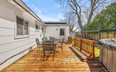 Welcome to this charming and well-maintained 4 bedroom ranch - photo 15