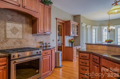 Experience Southern Luxury living set within the golf course - photo 18