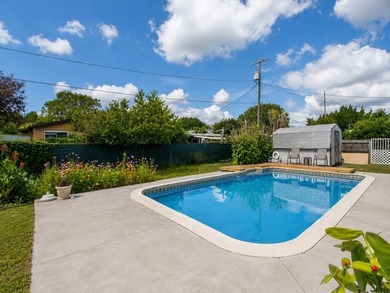 Don't miss this charming 2,325 sq. ft. CBS pool home in Orange - photo 21