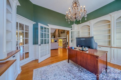 Experience Southern Luxury living set within the golf course - photo 24