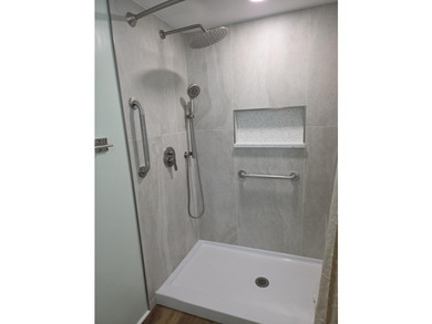 Move-In Ready * Fully Renovated * Stunning Sunset Views * - photo 25