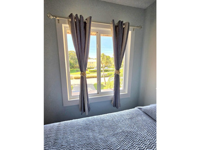Move-In Ready * Fully Renovated * Stunning Sunset Views * - photo 30