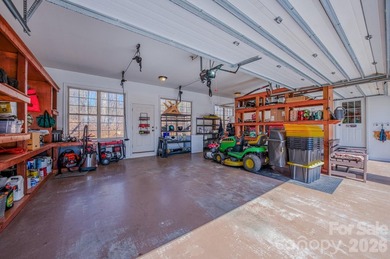 Experience Southern Luxury living set within the golf course - photo 32