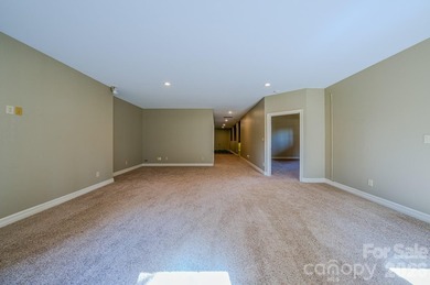 Experience Southern Luxury living set within the golf course - photo 39
