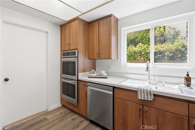 Fantastic Opportunity on a Corner Lot in Huntington Beach! - photo 11