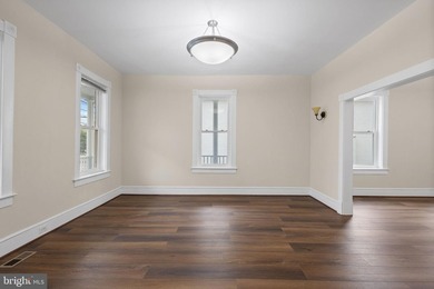 Rare live-work (Commercial & Residential) opportunity in the - photo 12