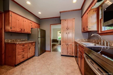 Welcome to 36 Seaview Avenue - a truly magnificent colonial - photo 13