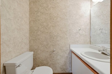 FABULOUS OPPORTUNITY TO LIVE IN A WATERFRONT COMMUNITY! Welcome - photo 15