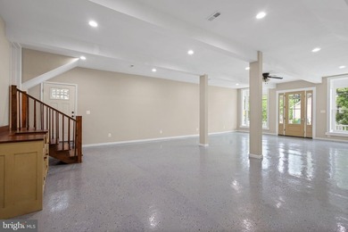 Rare live-work (Commercial & Residential) opportunity in the - photo 22