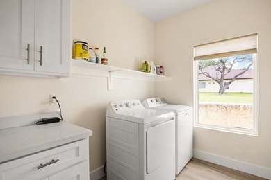 Hill Country views, privacy, & modern comfort in The Meridian - photo 23