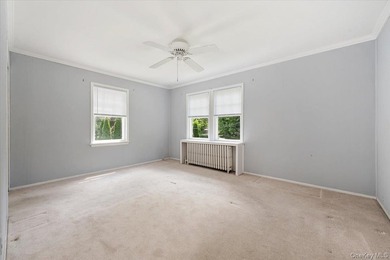 Welcome to 36 Seaview Avenue - a truly magnificent colonial - photo 23