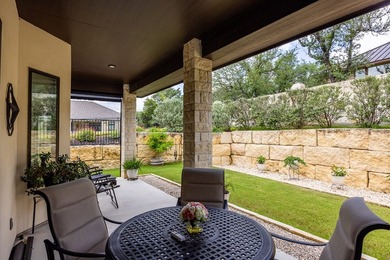 Hill Country views, privacy, & modern comfort in The Meridian - photo 25