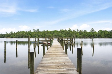 FABULOUS OPPORTUNITY TO LIVE IN A WATERFRONT COMMUNITY! Welcome - photo 26