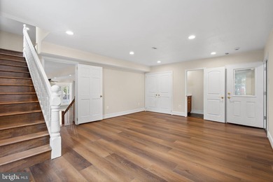 Rare live-work (Commercial & Residential) opportunity in the - photo 28