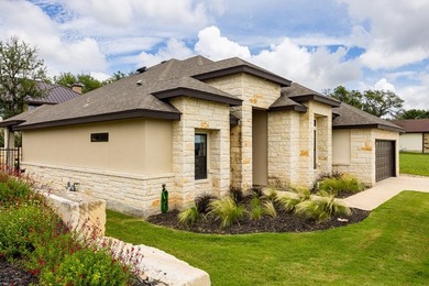 Hill Country views, privacy, & modern comfort in The Meridian - photo 31