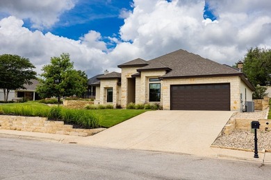 Hill Country views, privacy, & modern comfort in The Meridian - photo 35