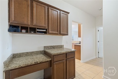 Bring an offer! Spacious home with pond views and a well-planned - photo 8