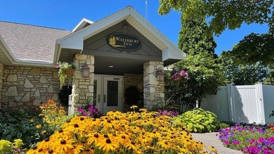 Get your foot into Door County! Make this unit your new vacation - photo 1