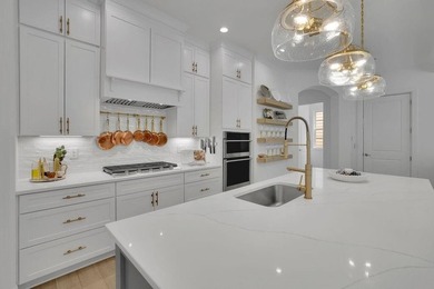 LUXURY, LIFESTYLE, VALUE! Welcome to an extraordinary - photo 12