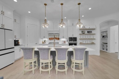 LUXURY, LIFESTYLE, VALUE! Welcome to an extraordinary - photo 13