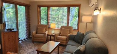 Get your foot into Door County! Make this unit your new vacation - photo 4