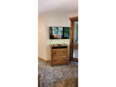 Get your foot into Door County! Make this unit your new vacation - photo 5