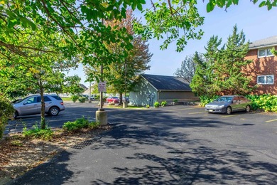 Live Your Best Life: Condo Near Lake Monona Why compromise? This - photo 16