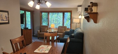 Get your foot into Door County! Make this unit your new vacation - photo 7
