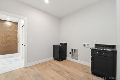 Stunning brand-new lakefront home offering the ultimate in - photo 27